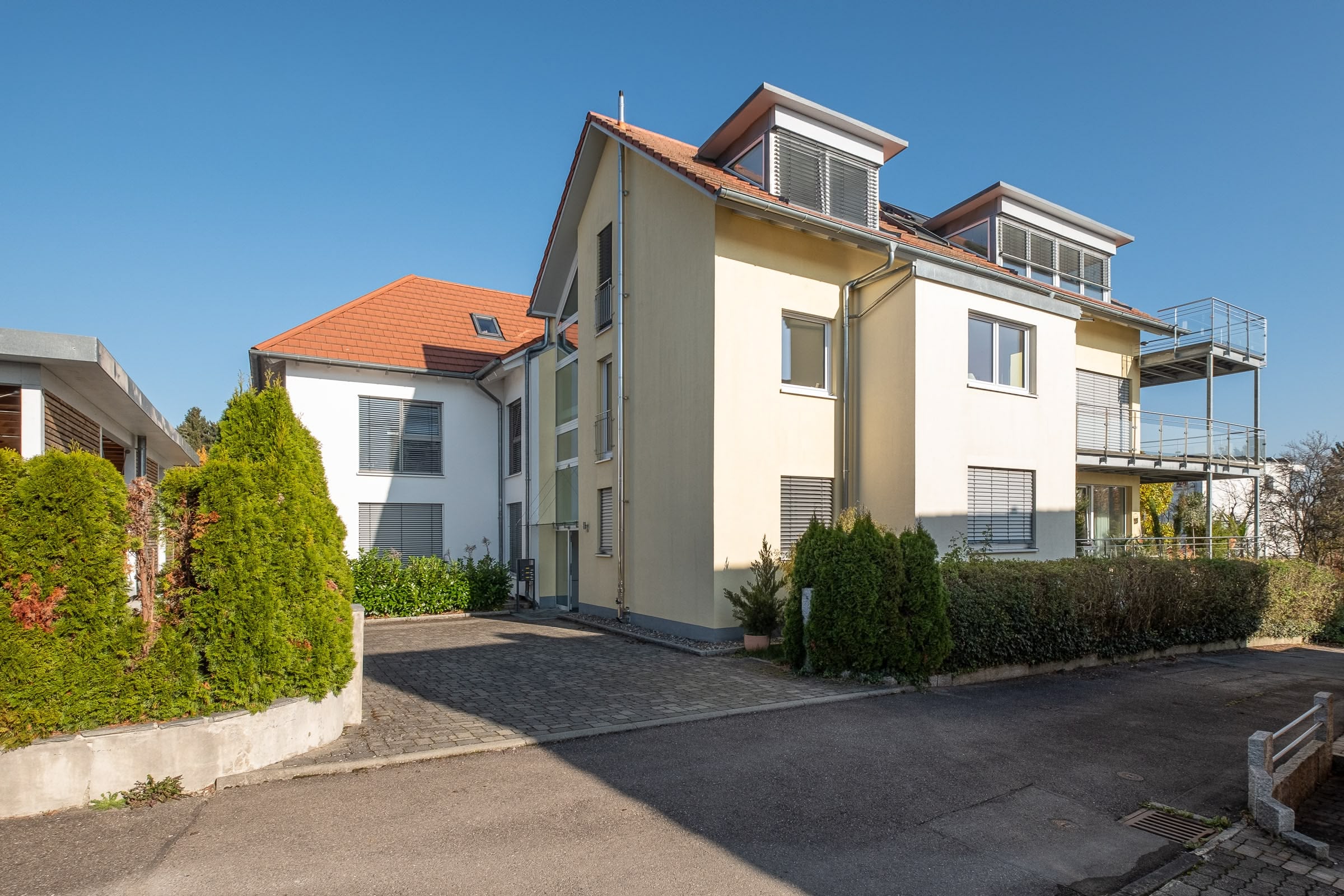 Marx managt Ankerplatz Aussen 2 Marx managt Ankerplatz Aussen 2