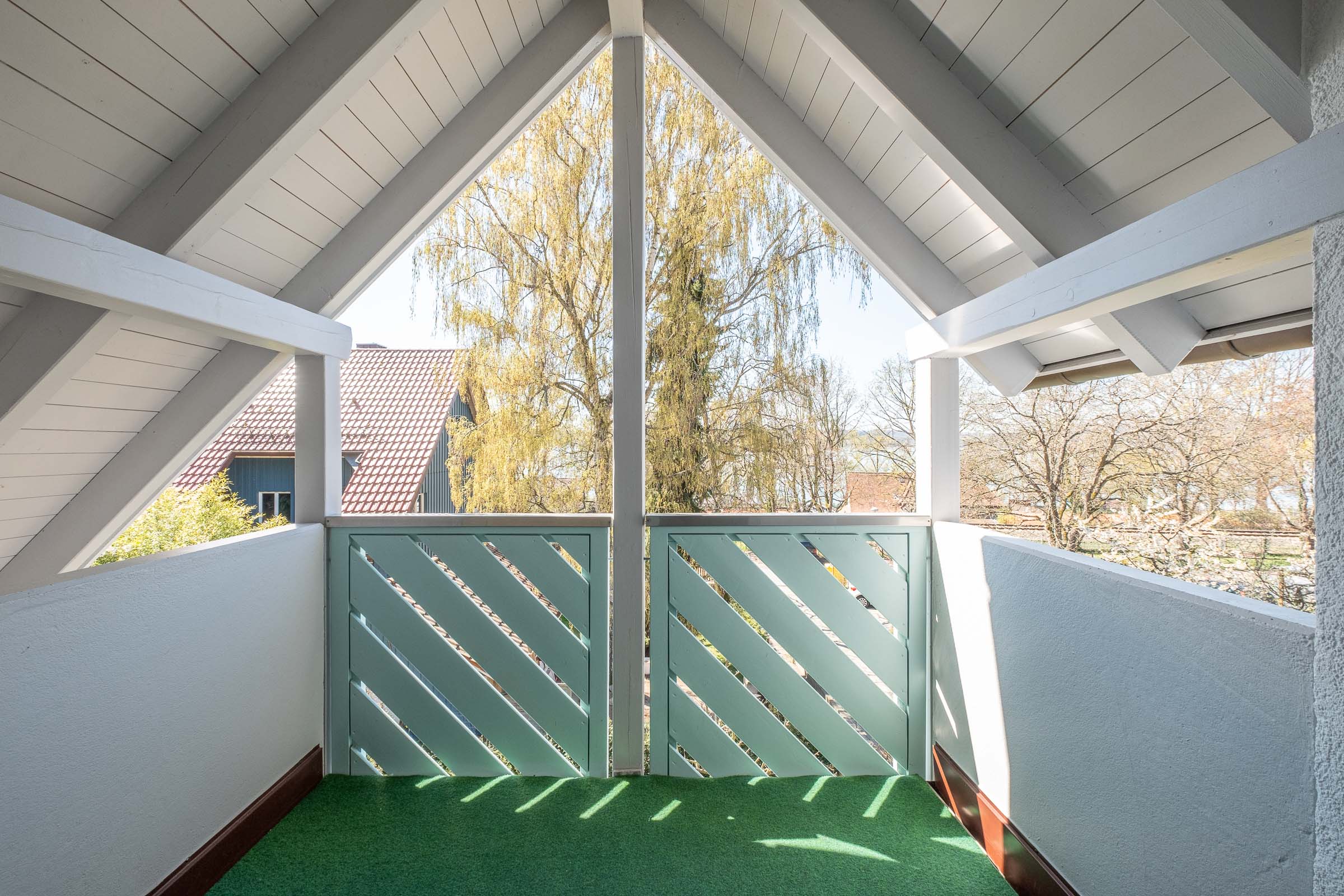 Marx managt Bodenseeufer Balkon