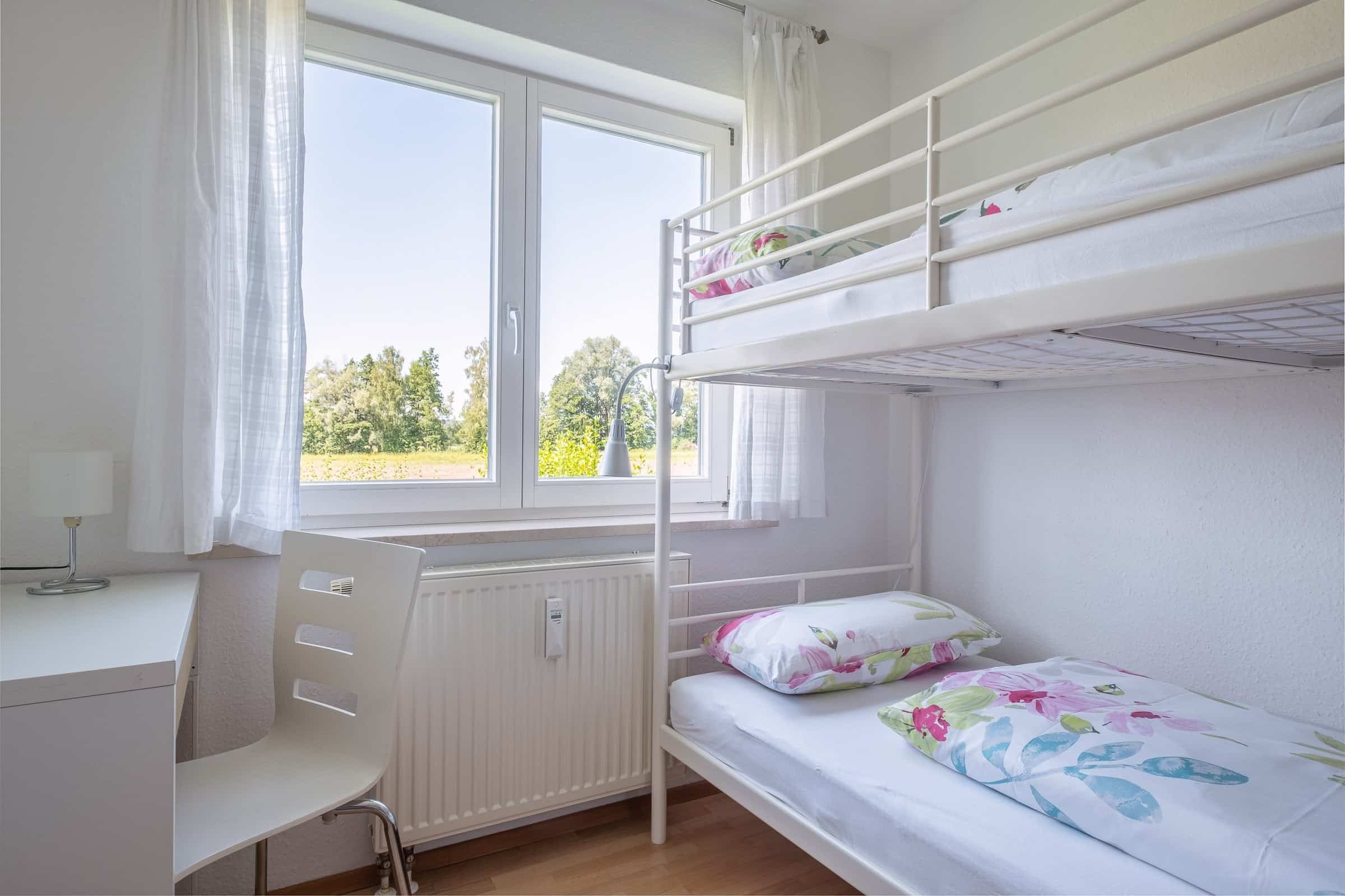 Marx managt Familienoase Unterhuldingen Schlafzimmer 3