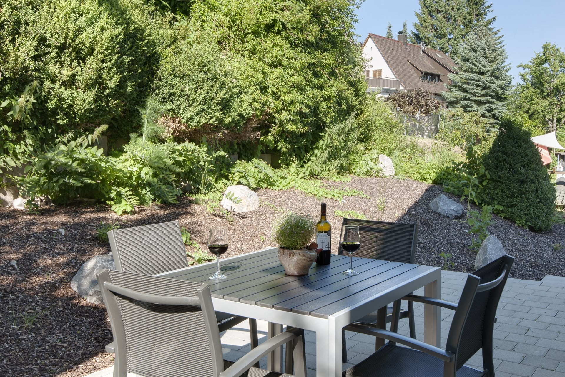 Marx managt La Perla Seeperle Terrasse Marx managt La Perla Seeperle Terrasse