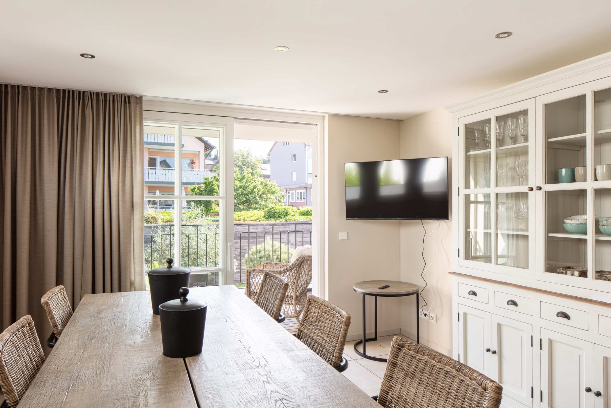 Marx managt Seehaus Allensbach Nature Suite Esszimmer 3
