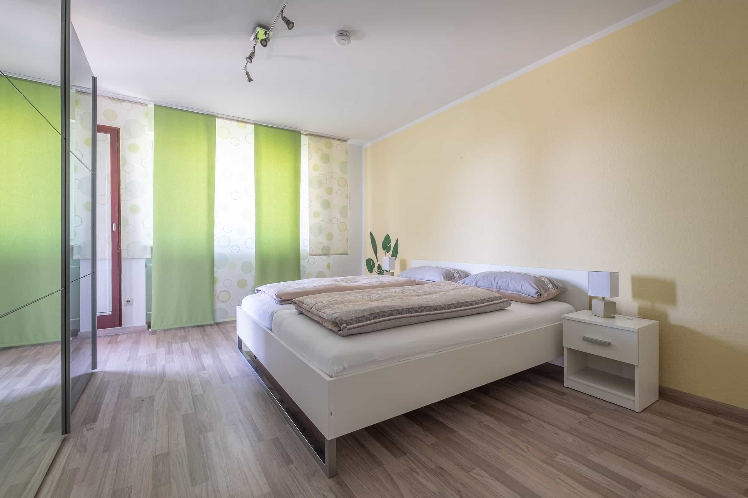 Marx managt Ueberblicke Schlafzimmer 4