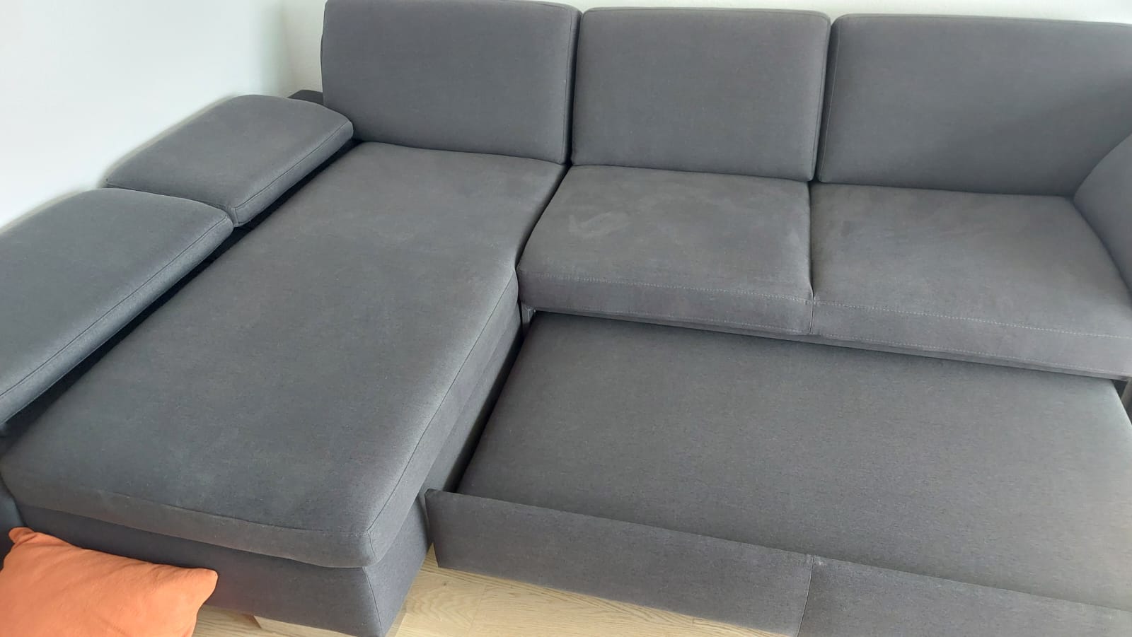 Marx managt Urlaubsglueck Couch