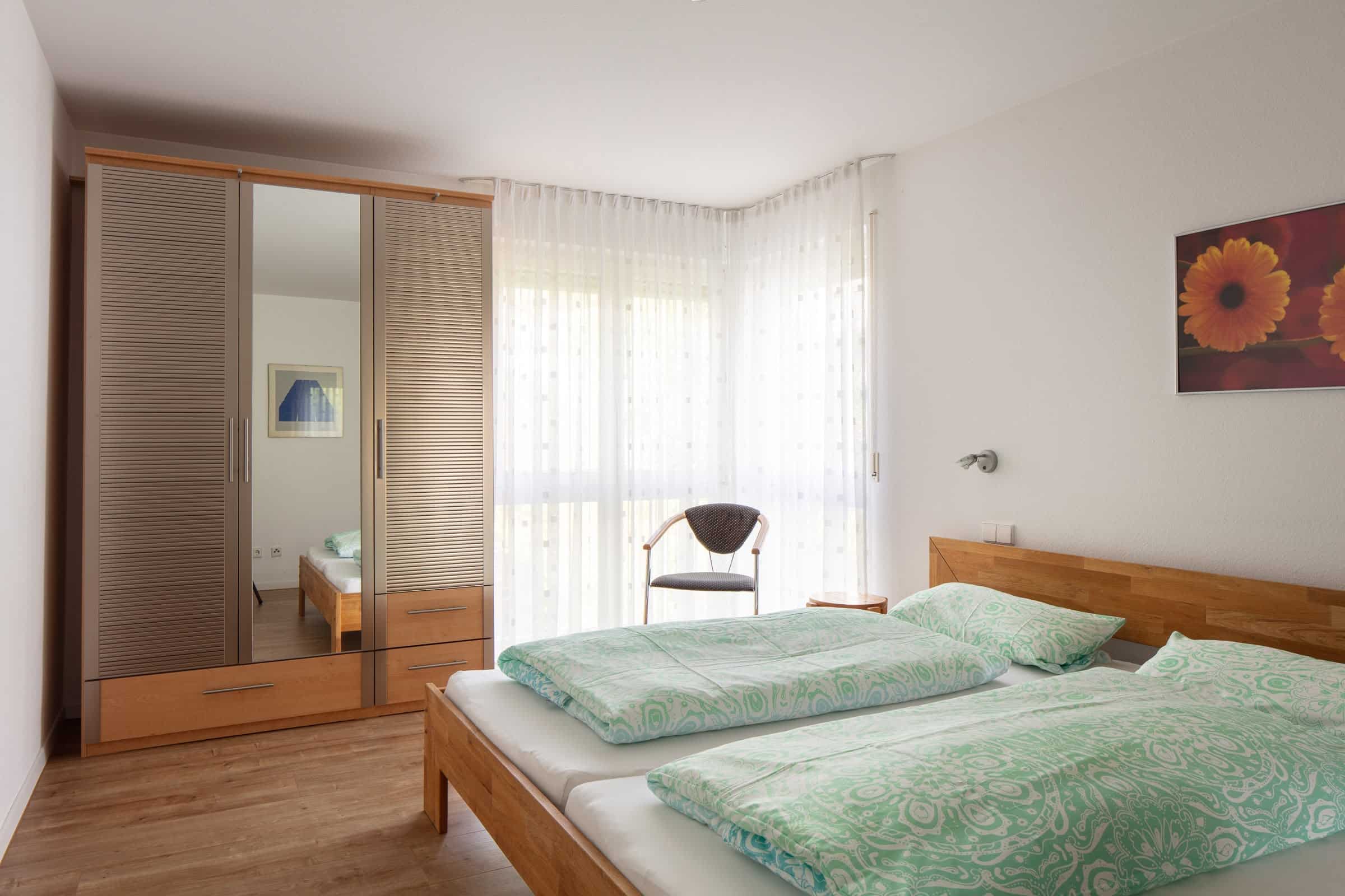 Marx managt Ueberblicke Schlafzimmer 1 Marx managt Ueberblicke Schlafzimmer 1