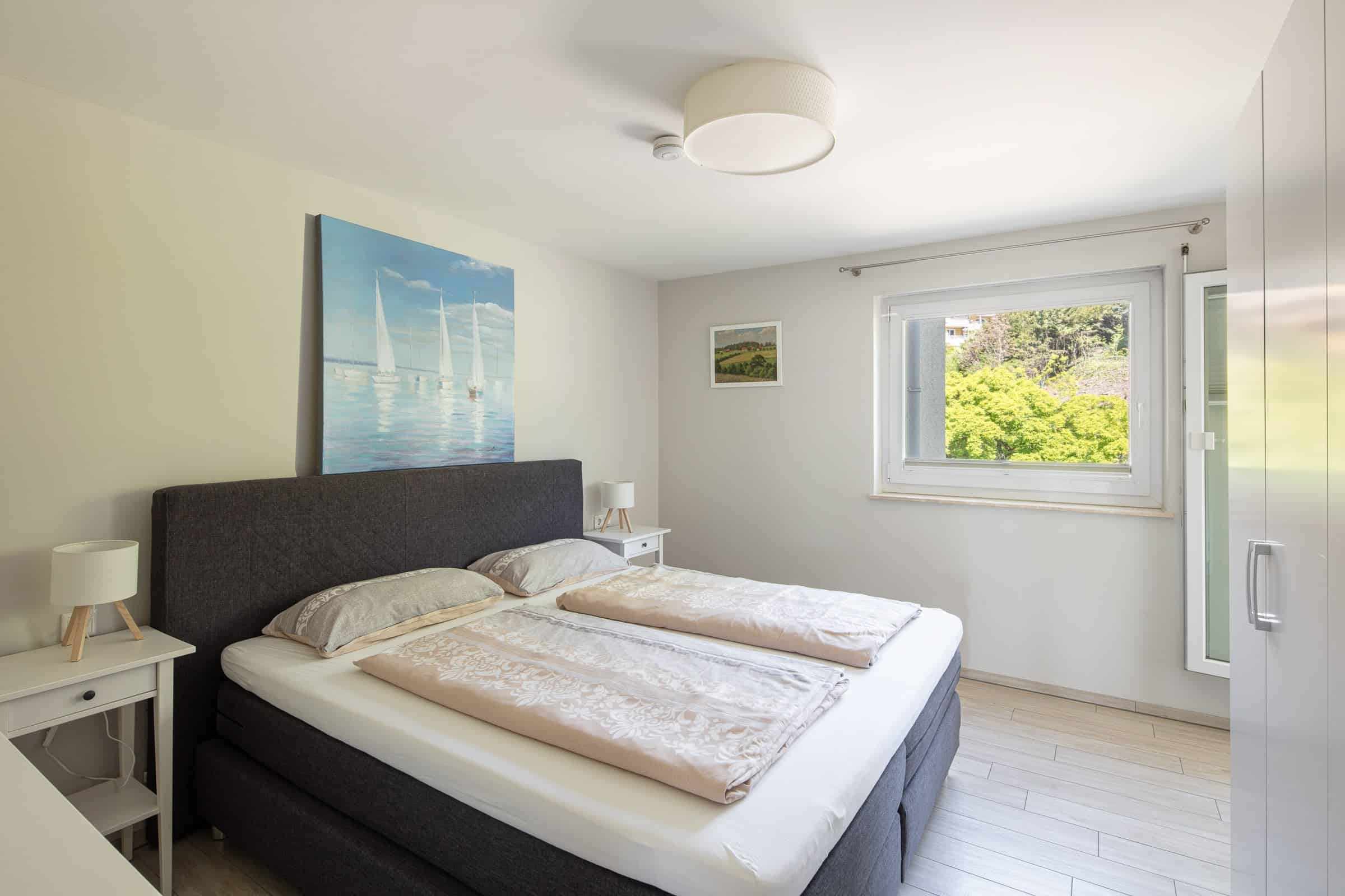Marx Managt Ferienwohnung Ferienwohnung Schilfgefluester Kleiderschrank Marx Managt Ferienwohnung Ferienwohnung Schilfgefluester Kleiderschrank